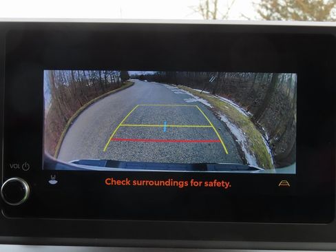 Used 2024 Toyota Tacoma SR5 image 5