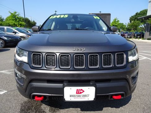 Used 2019 Jeep Compass Trailhawk w/ Leather Interior Group AWD/4WD image 9