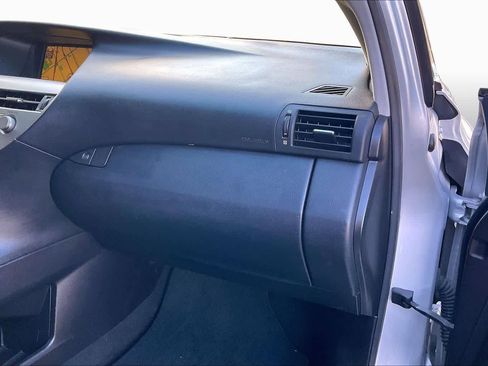 Used 2011 Lexus RX 350 2WD w/ Premium Pkg image 19