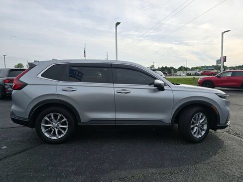 Used 2023 Honda CR-V EX-L image 9