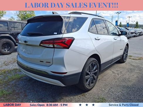 Used 2023 Chevrolet Equinox RS w/ RS Leather Package AWD/4WD image 8