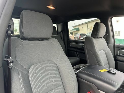 Used 2022 RAM 1500 Big Horn AWD/4WD image 30