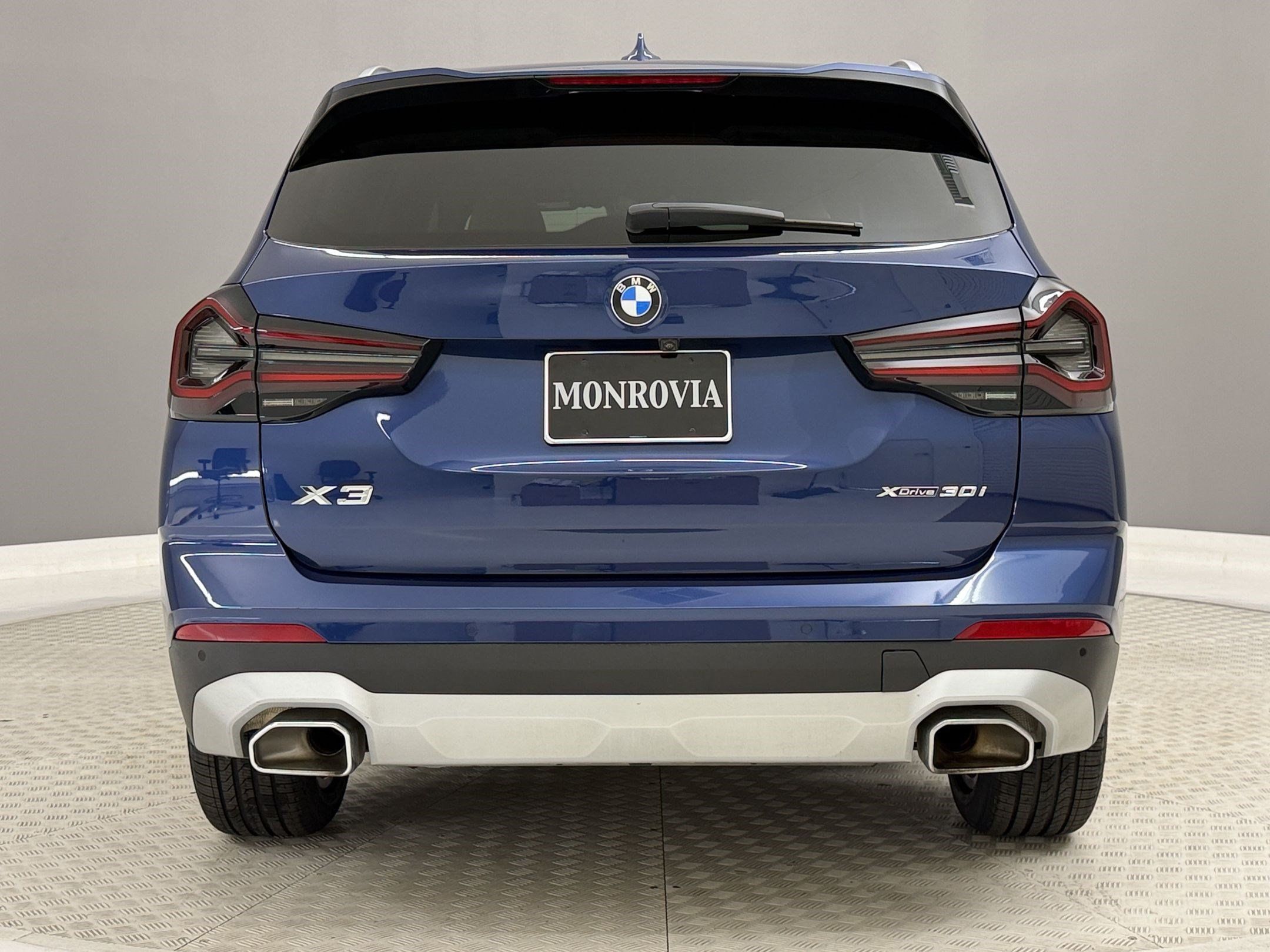 Used 2024 BMW X3 xDrive30i w/ Premium Package AWD/4WD image 10