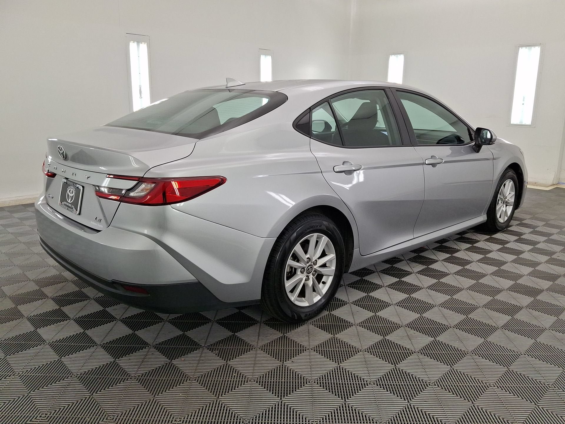 Certified 2025 Toyota Camry LE FWD image 24