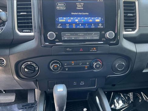 Used 2023 Nissan Frontier SV w/ Tow Package AWD/4WD image 15