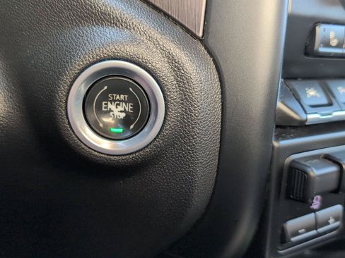 Used 2020 GMC Sierra 1500 AT4 w/ AT4 Premium Package AWD/4WD image 34