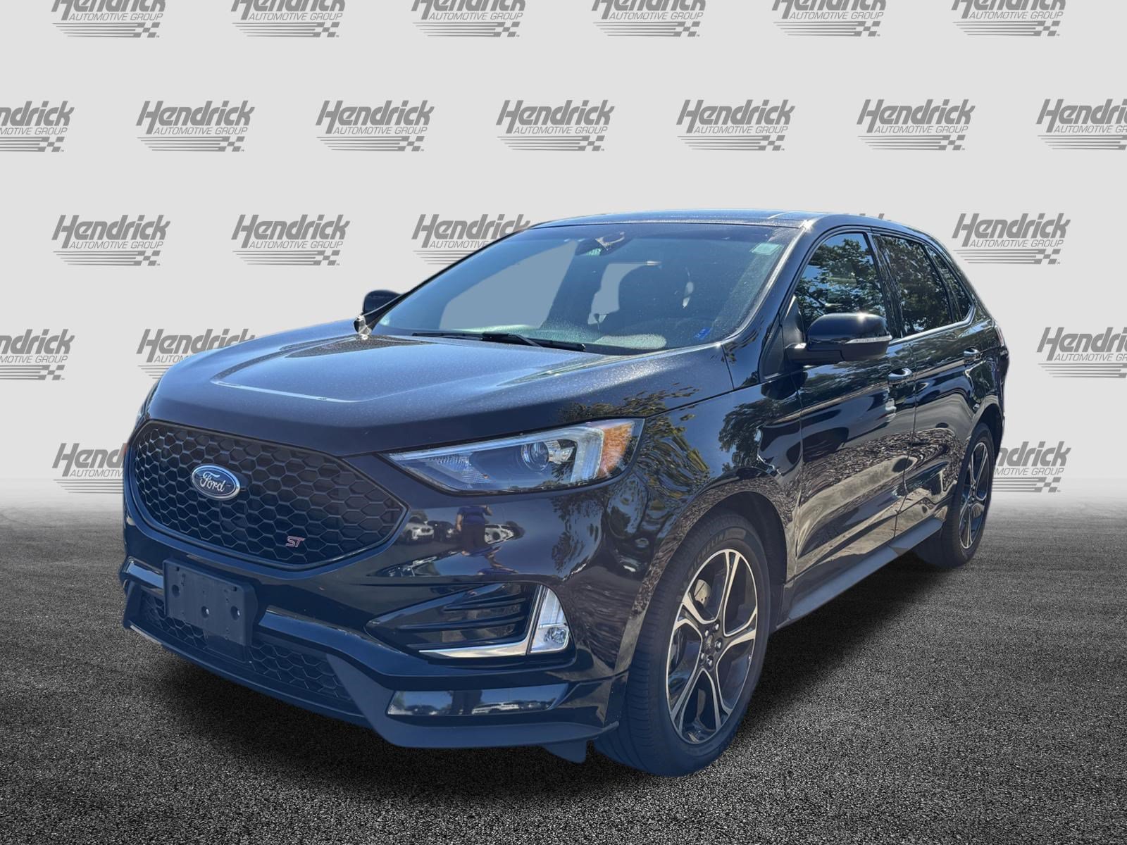 Used 2019 Ford Edge ST w/ Convenience Package AWD/4WD image 6