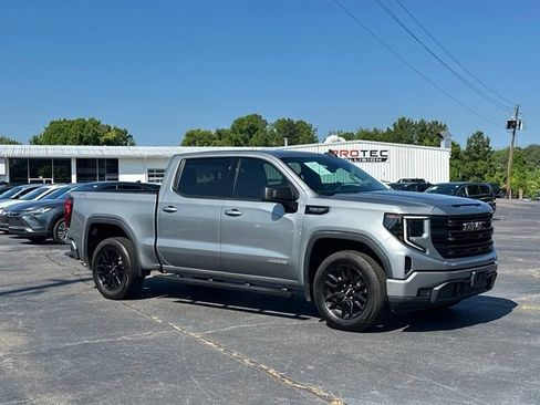 Used 2024 GMC Sierra 1500 Elevation AWD/4WD image 7