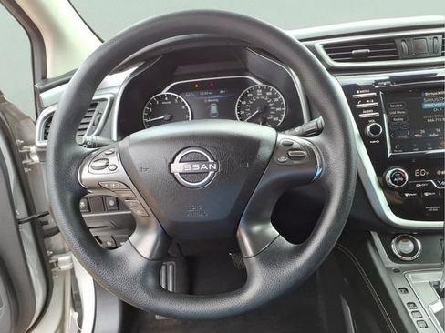 Used 2023 Nissan Murano S AWD/4WD image 15