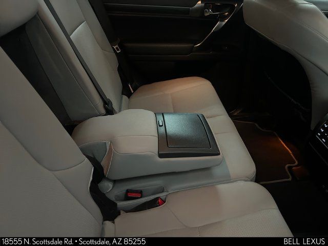 Used 2023 Lexus GX 460 w/ Black Line Special Edition AWD/4WD image 14