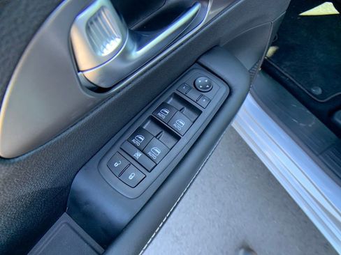 New 2026 Chrysler Voyager LX image 11