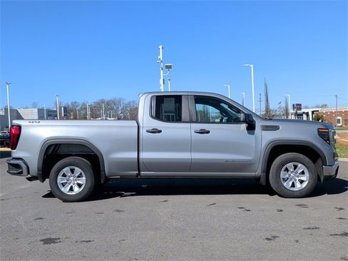 Used 2023 GMC Sierra 1500 Pro w/ Pro Value Package image 6