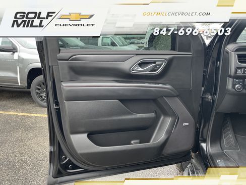 Used 2024 Chevrolet Tahoe RST w/ Luxury Package AWD/4WD image 11
