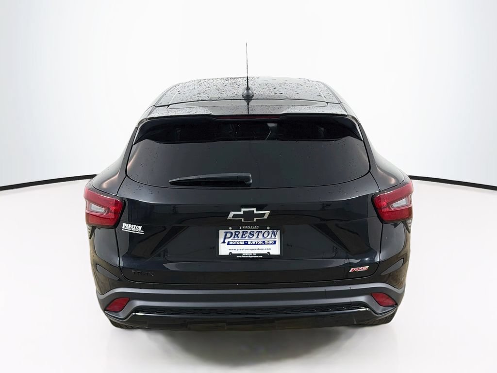 Used 2024 Chevrolet Trax RS w/ Driver Confidence Package FWD image 6