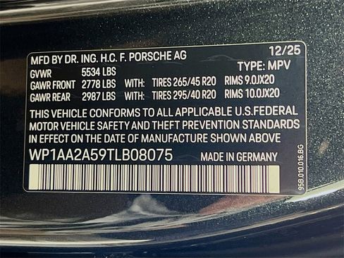 New 2026 Porsche Macan image 34