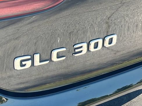 Used 2021 Mercedes-Benz GLC 300 4MATIC Coupe image 13