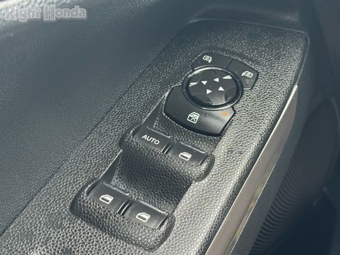 Used 2021 Ford EcoSport Titanium image 24