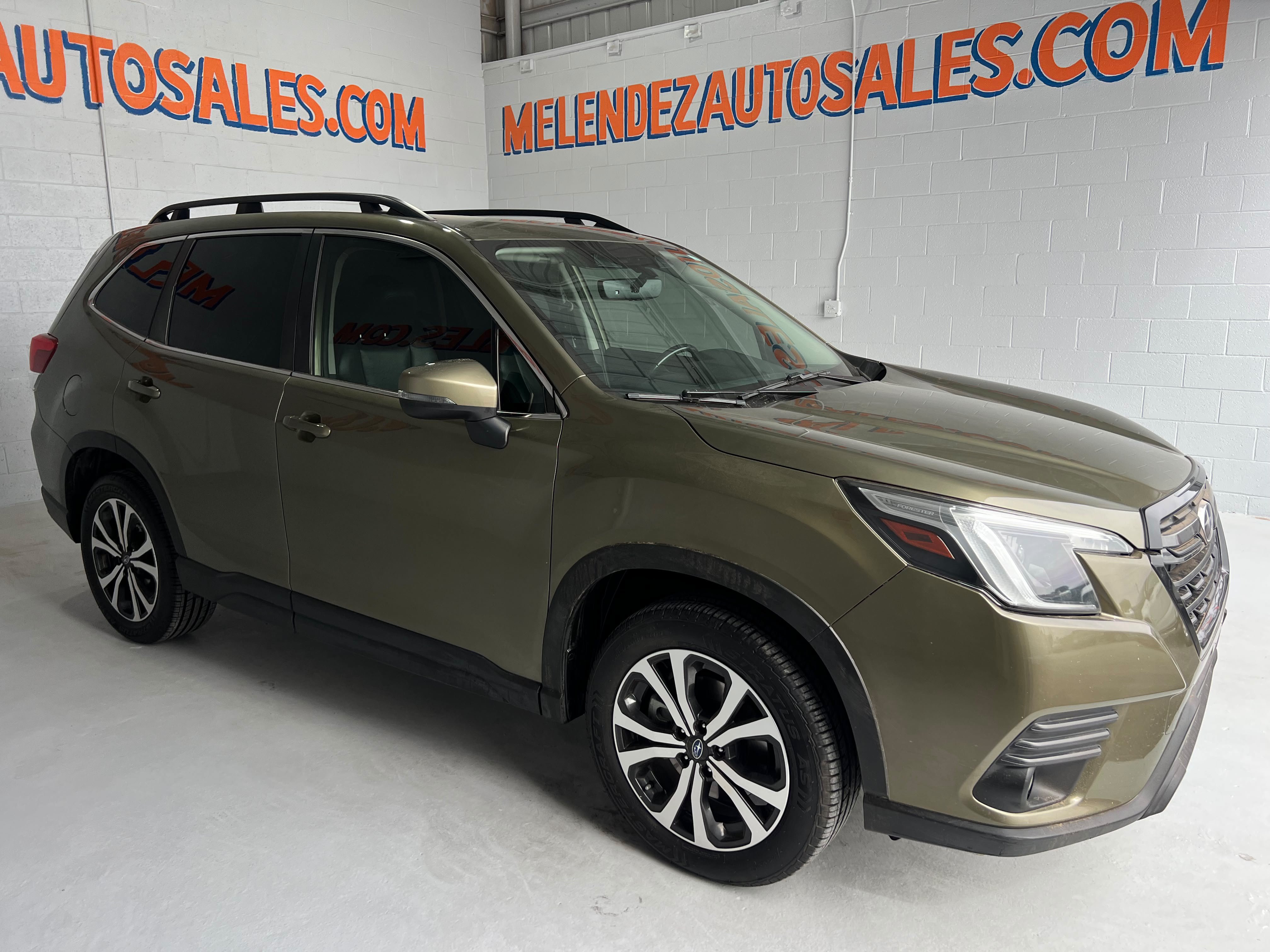 Used 2023 Subaru Forester Limited AWD/4WD image 8