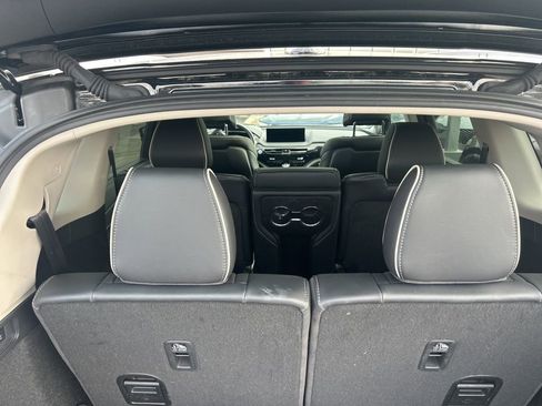 Used 2023 Acura MDX SH-AWD w/ Advance Package image 13