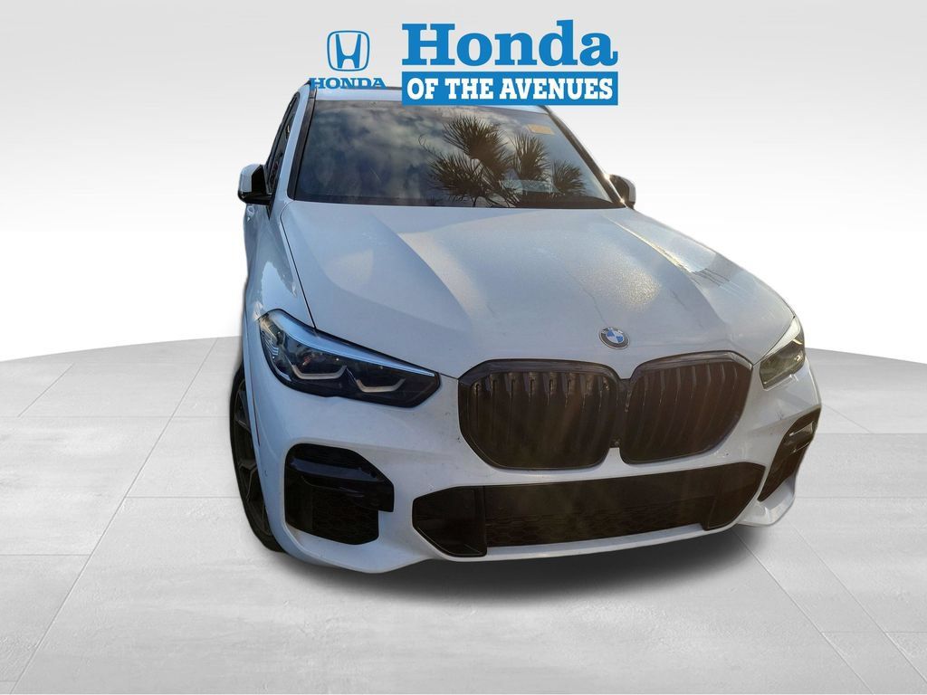 Used 2023 BMW X5 sDrive40i w/ M Sport Package RWD image 2