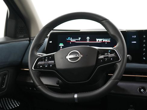 Used 2023 Nissan Ariya AWD/4WD image 19