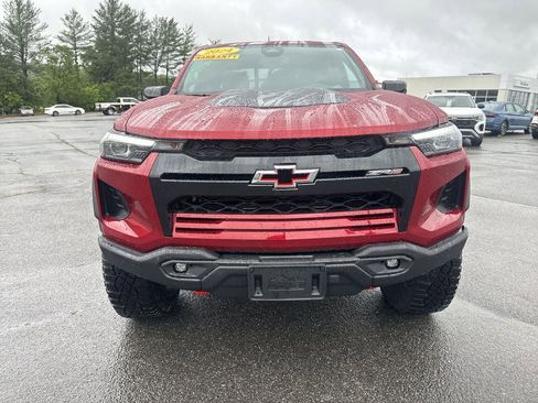 Used 2024 Chevrolet Colorado ZR2 w/ ZR2 Bison Edition AWD/4WD image 2