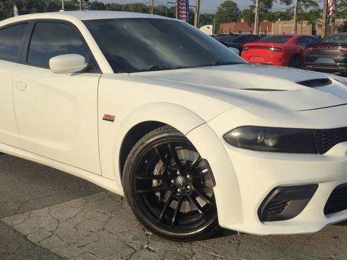 Used 2022 Dodge Charger Scat Pack image 1