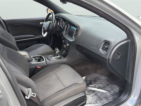 Used 2018 Dodge Charger GT w/ Navigation & Travel Group AWD/4WD image 15