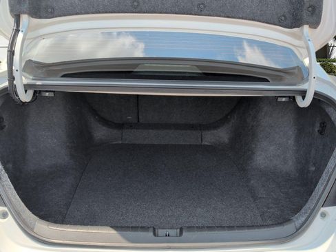 Used 2021 Honda Accord Touring image 28