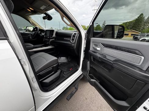 Used 2019 RAM 2500 Big Horn AWD/4WD image 27