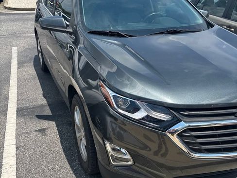 Used 2020 Chevrolet Equinox LT FWD image 1