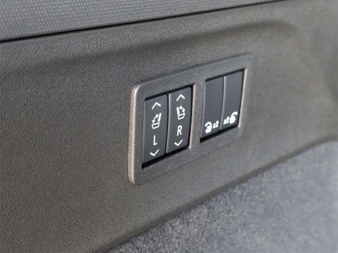 Used 2026 Cadillac Escalade IQ Sport 1 image 29