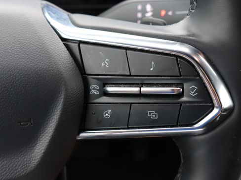 Used 2025 Chevrolet Equinox LT w/ Convenience Package II FWD image 20
