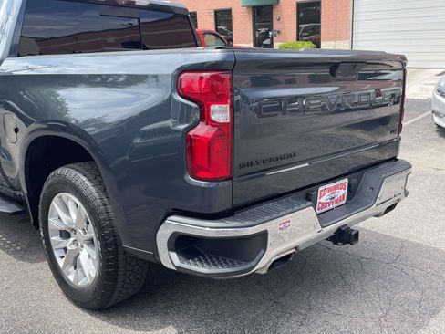 Used 2021 Chevrolet Silverado 1500 LTZ w/ LTZ Premium Package AWD/4WD image 30