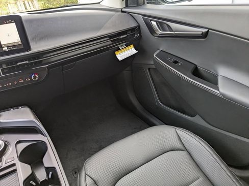 New 2025 Kia EV6 Wind RWD image 20