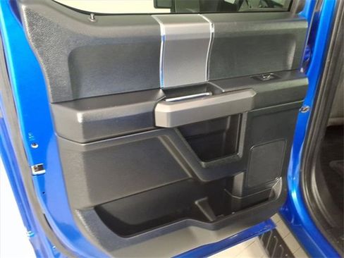 Used 2016 Ford F150 XLT w/ Equipment Group 302A Luxury image 17