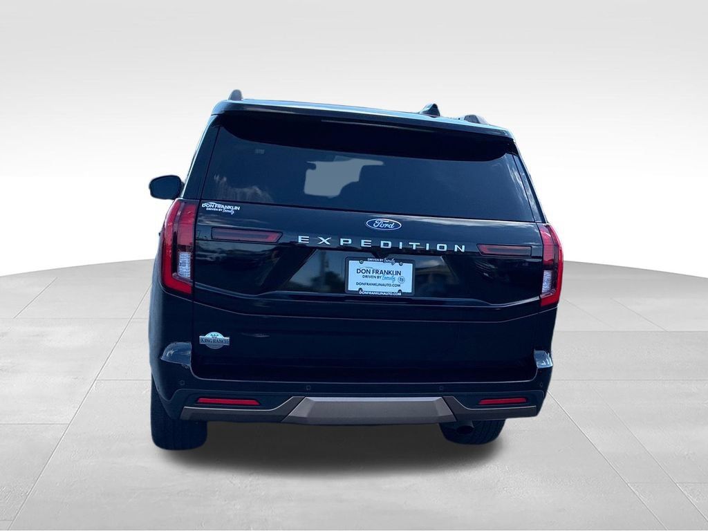 Used 2025 Ford Expedition King Ranch AWD/4WD image 4