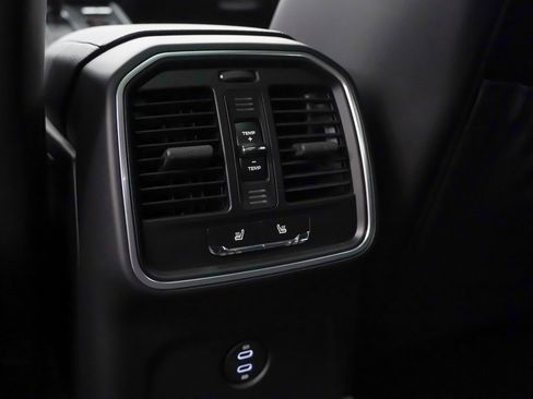 New 2026 Porsche Macan S image 20