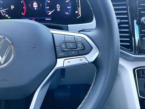 Used 2021 Volkswagen Atlas SEL Premium image 25