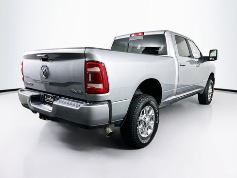 Used 2024 RAM 2500 Laramie AWD/4WD image 9