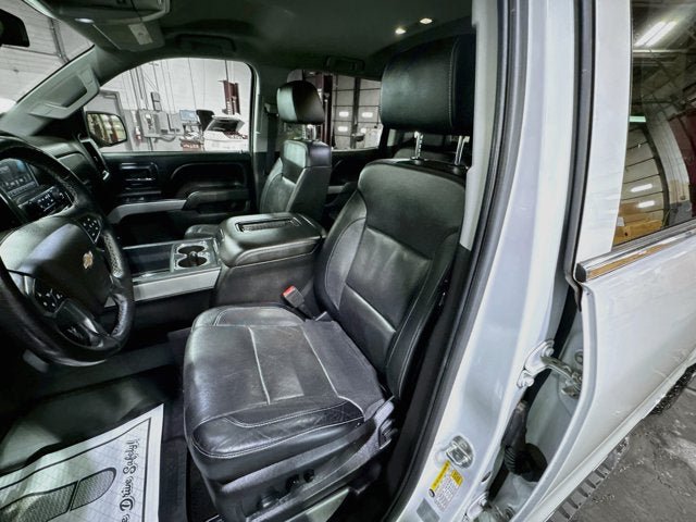 Used 2017 Chevrolet Silverado 1500 LTZ Z71 w/ LTZ Plus Package AWD/4WD image 16