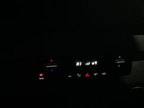 Used 2023 Mercedes-Benz Sprinter 2500 image 22