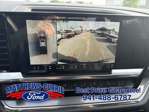 Used 2024 Chevrolet Silverado 3500 High Country w/ Technology Package AWD/4WD image 20