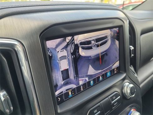 Used 2023 GMC Sierra 2500 Denali w/ Denali Ultimate Package image 17