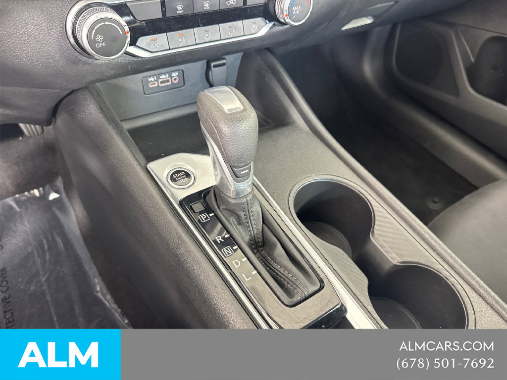 Used 2025 Nissan Altima 2.5 SV FWD image 32
