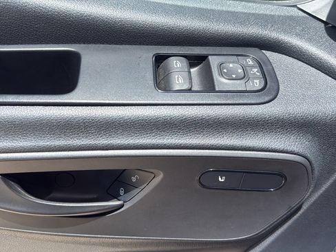 Used 2025 Mercedes-Benz Sprinter 2500 image 15