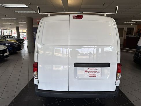 Used 2015 Nissan NV200 S w/ Cruise Control Package FWD image 7