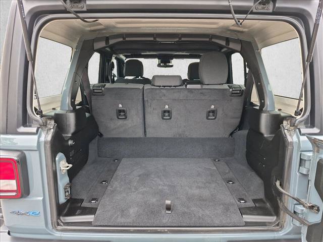 Used 2024 Jeep Wrangler Unlimited AWD/4WD image 6