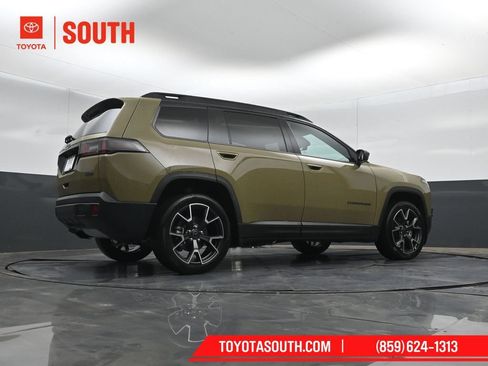 Used 2026 Jeep Cherokee Overland AWD/4WD image 44