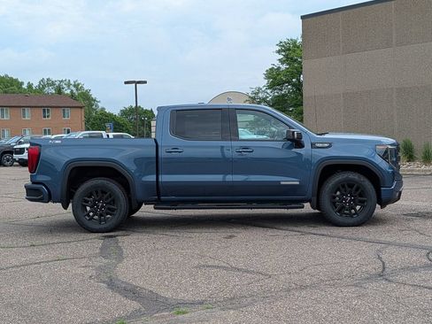 New 2026 GMC Sierra 1500 Elevation w/ Elevation Premium Package AWD/4WD image 17